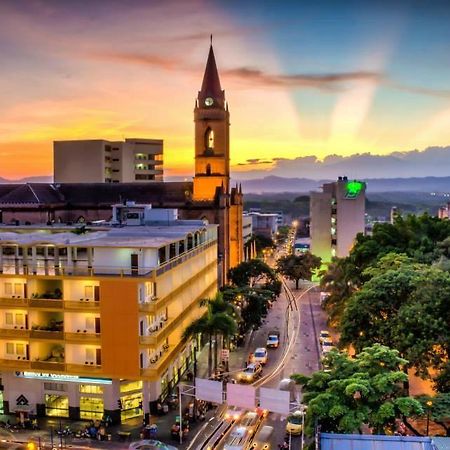 Hotel Neiva Plaza Экстерьер фото