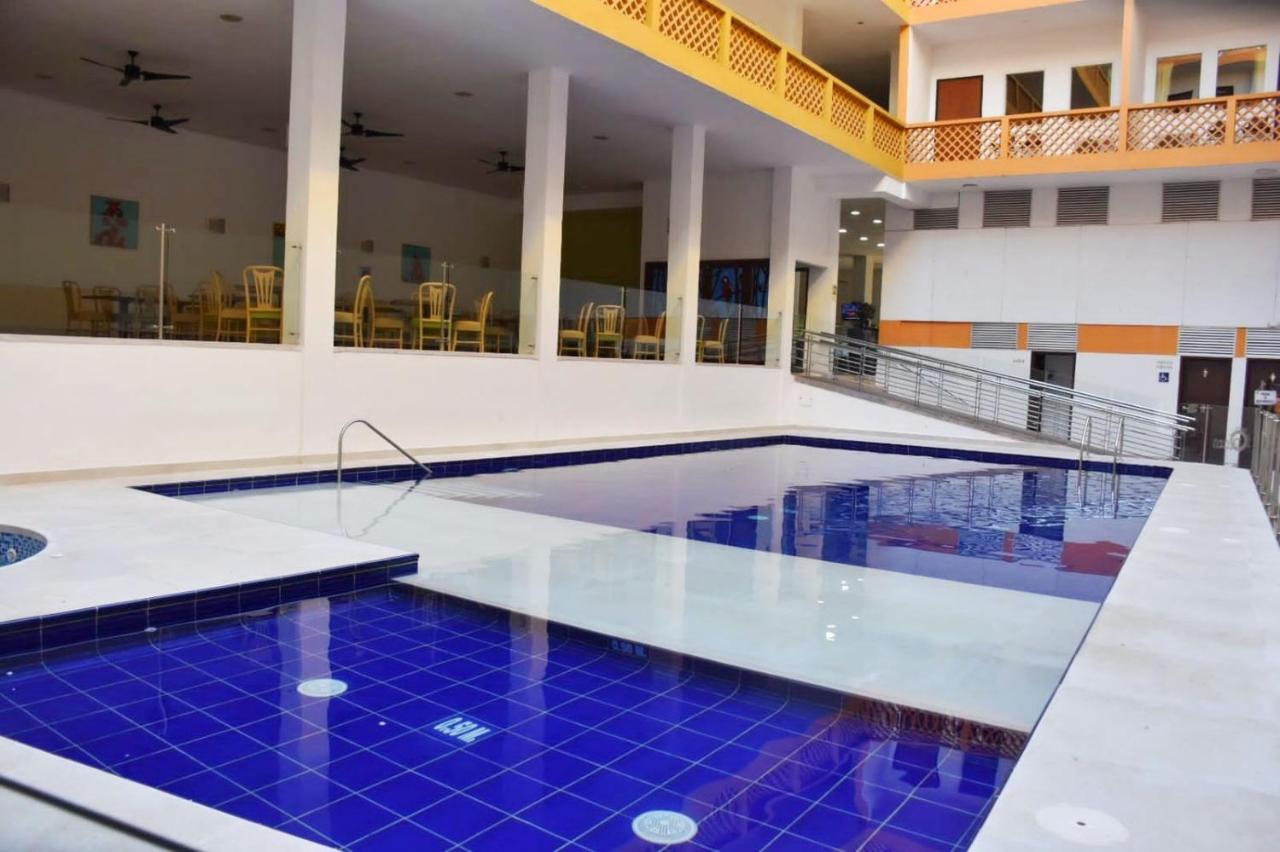 Hotel Neiva Plaza Экстерьер фото