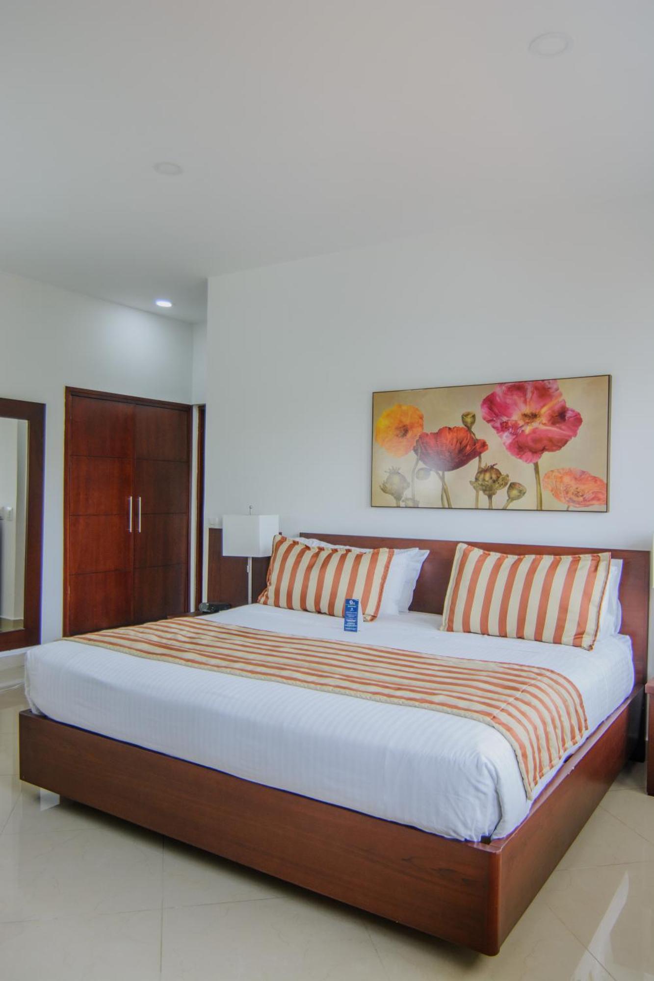 Hotel Neiva Plaza Экстерьер фото
