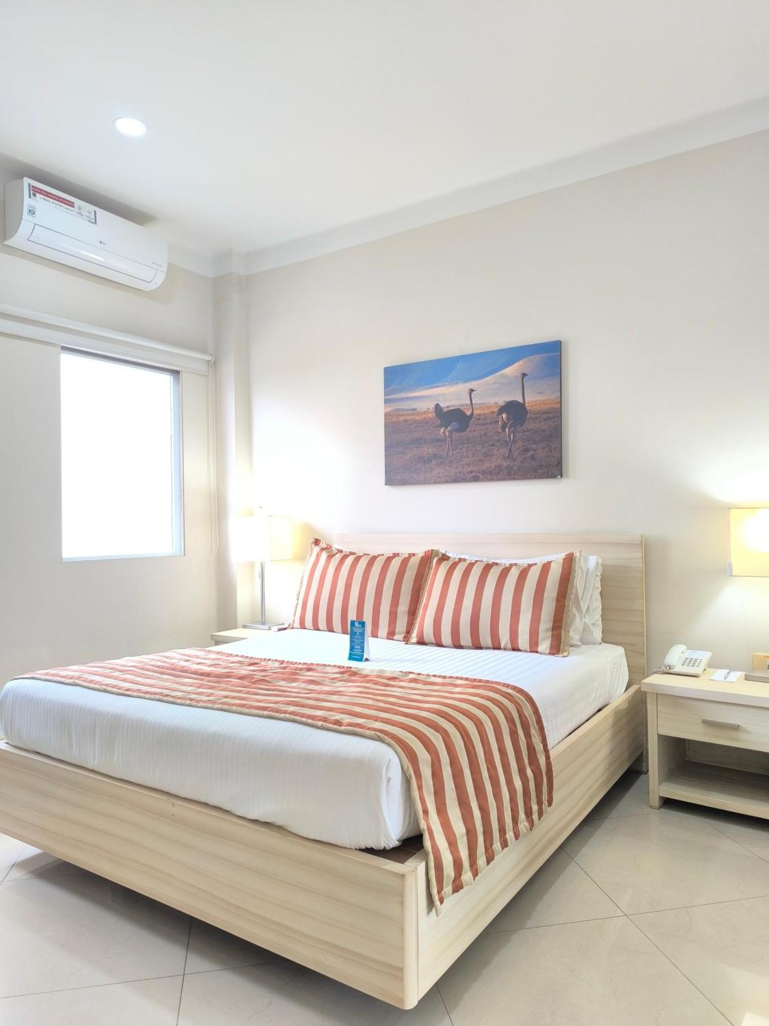 Hotel Neiva Plaza Экстерьер фото